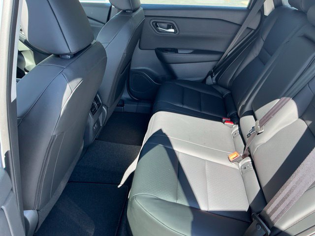 New 2026 Nissan Rogue Dark Armor AWD/4WD image 13