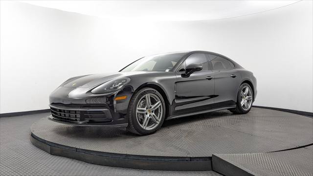 Used 2018 Porsche Panamera 4 w/ Premium Package AWD/4WD image 2