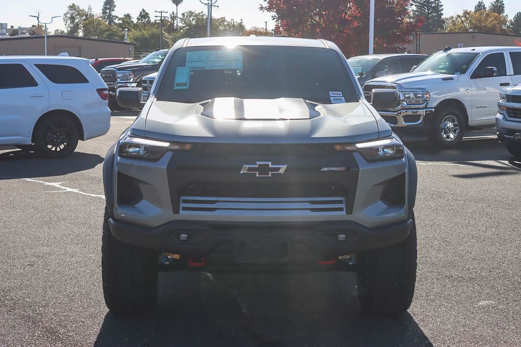 Used 2026 Chevrolet Colorado ZR2 w/ ZR2 Bison Edition image 6