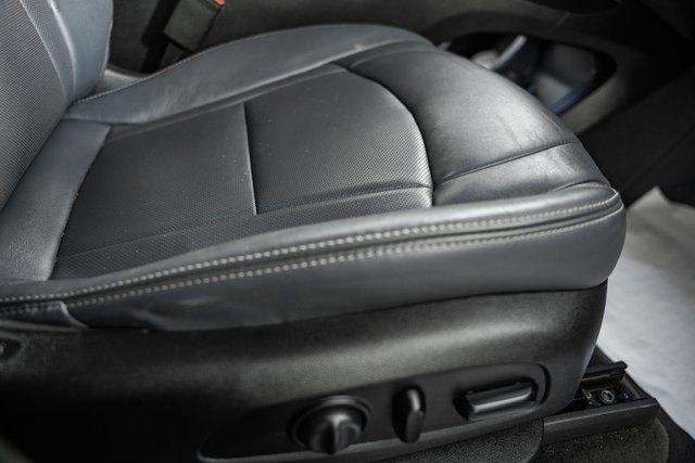 Used 2020 Buick Enclave Essence image 35