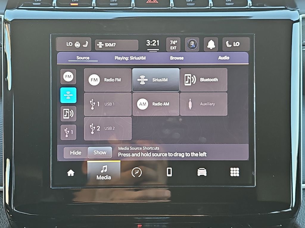 New 2025 Jeep Grand Cherokee Altitude image 22