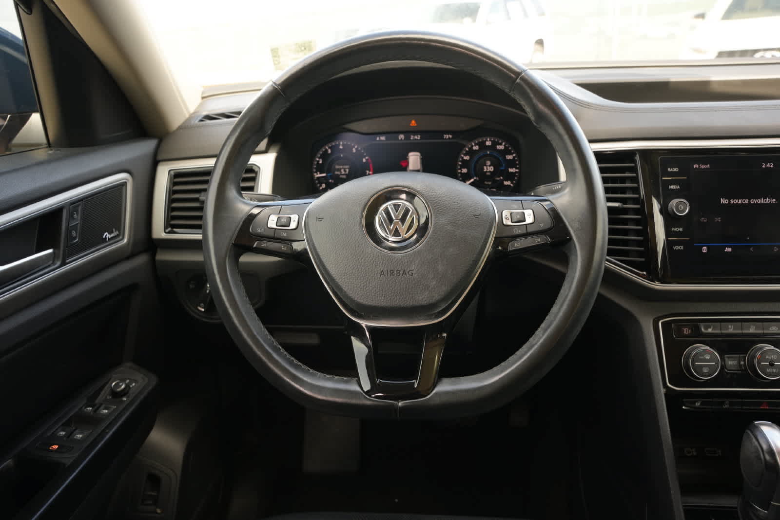 Used 2018 Volkswagen Atlas SEL Premium AWD/4WD image 8
