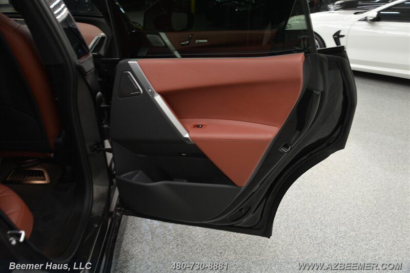 Used 2025 BMW iX M60 AWD/4WD image 43