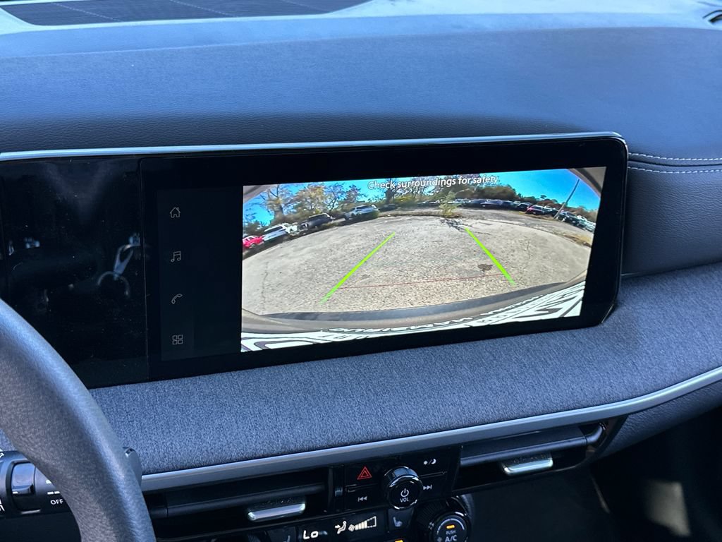 New 2026 Nissan Kicks SV w/ SV Premium Package AWD/4WD image 12