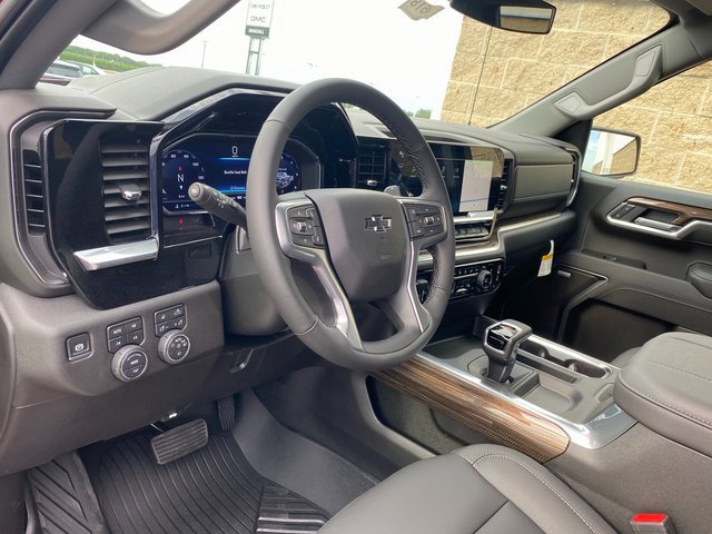 New 2025 Chevrolet Silverado 1500 RST w/ RST All Star Premium Package image 14