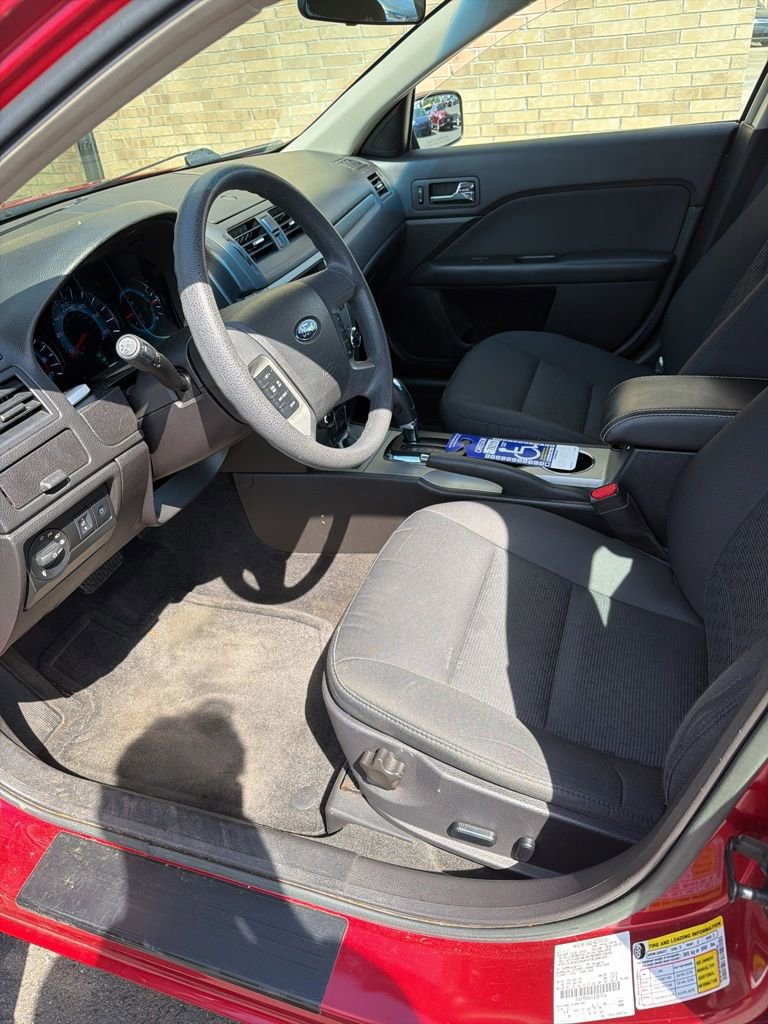 Used 2012 Ford Fusion SE FWD image 7