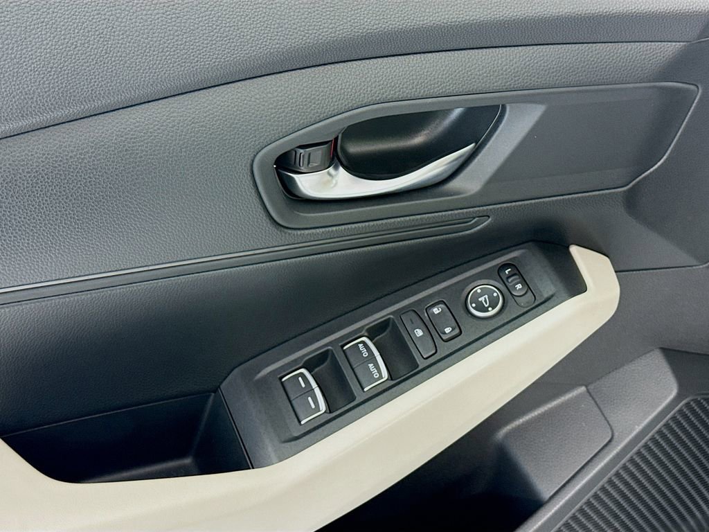 Certified 2024 Honda Accord LX image 23