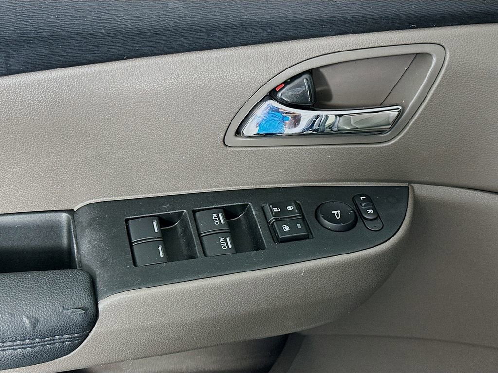 Used 2016 Honda Odyssey EX-L image 17