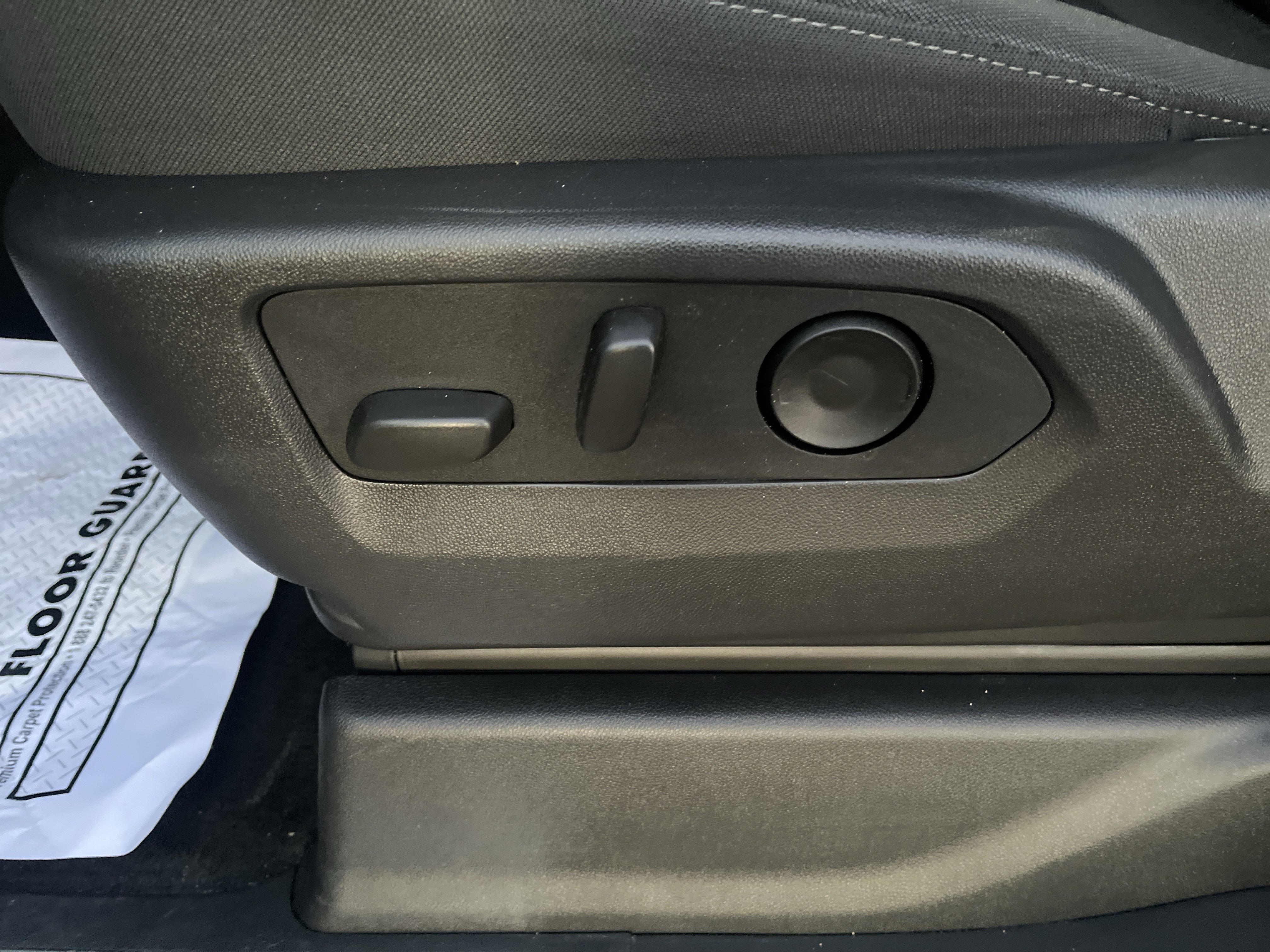 Used 2026 Chevrolet Silverado 1500 LT image 11