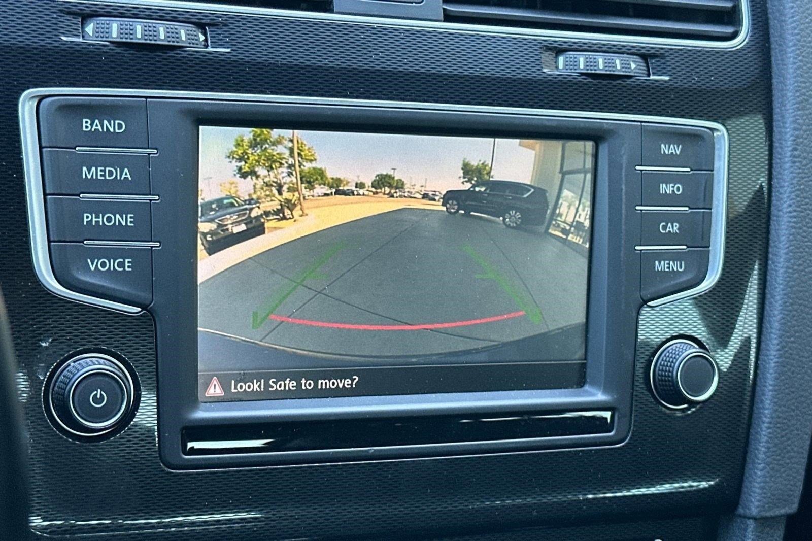 Used 2016 Volkswagen GTI S image 27