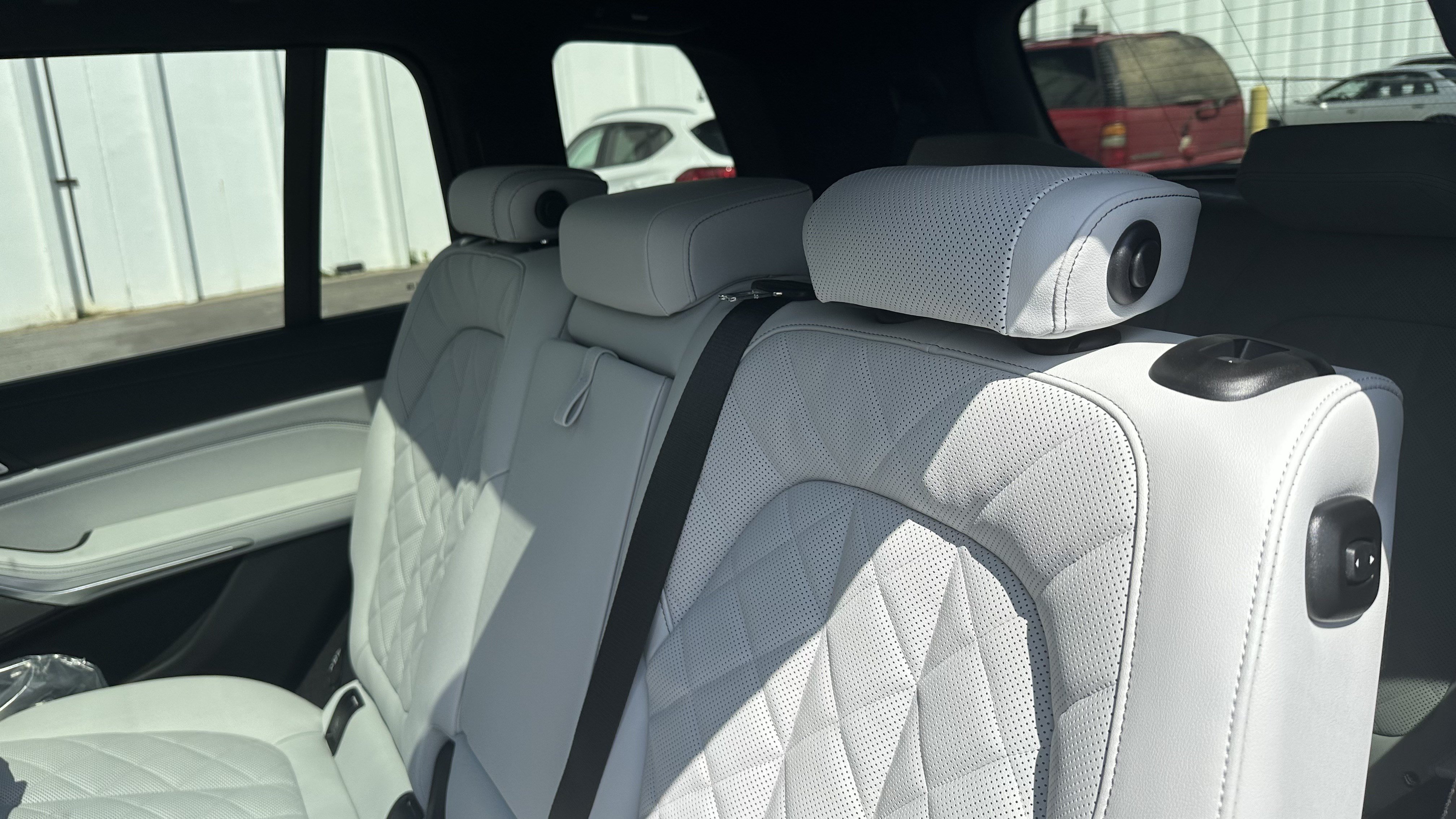 New 2027 BMW X7 xDrive40i w/ Executive Package AWD/4WD image 29