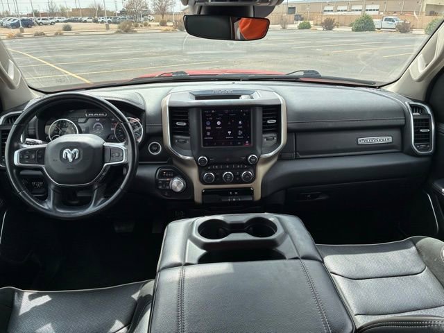 Used 2022 RAM 1500 Laramie AWD/4WD image 15