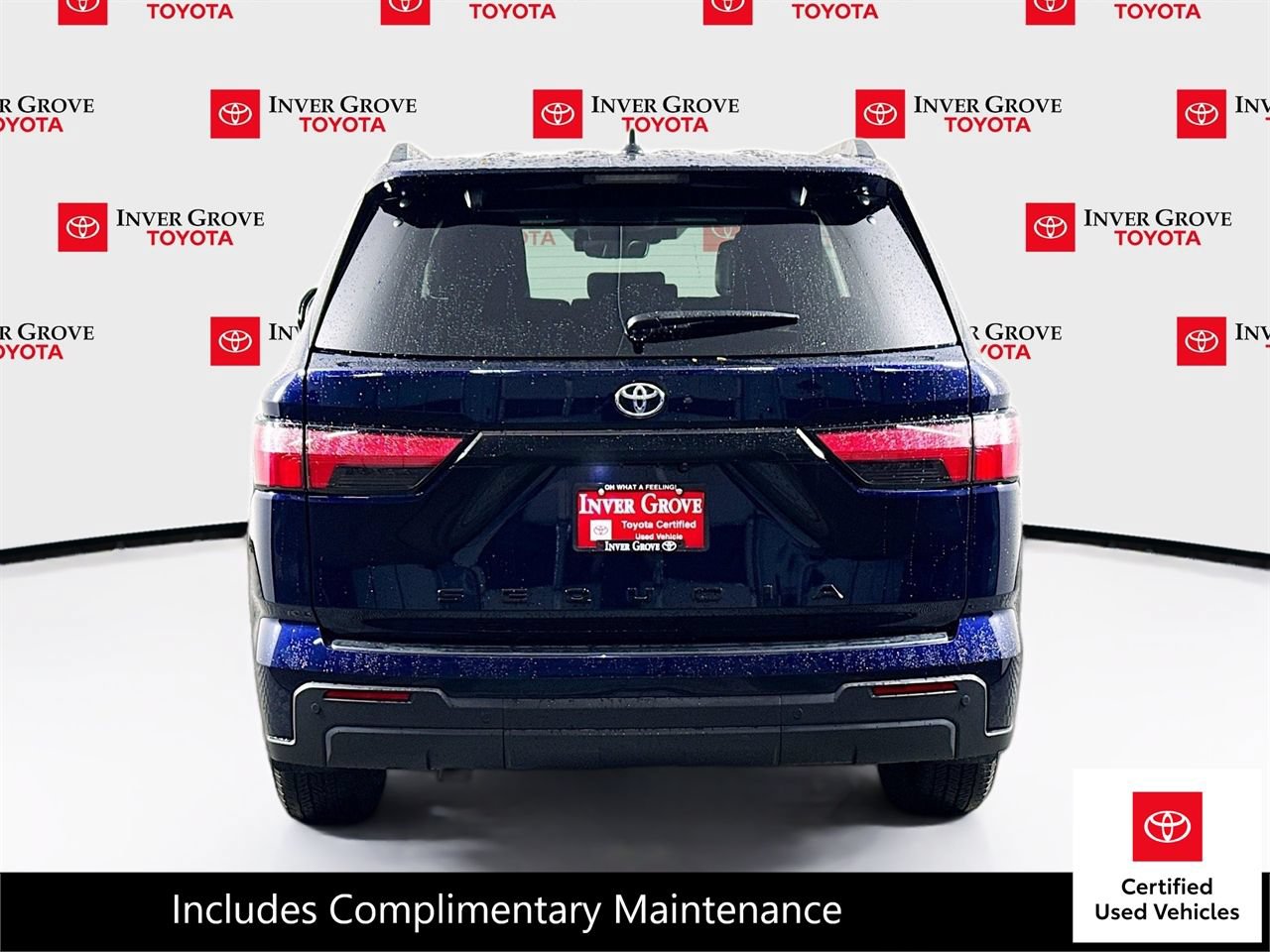 Certified 2024 Toyota Sequoia SR5 w/ SR5 Premium Package AWD/4WD image 6