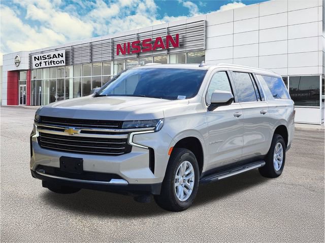 Used 2024 Chevrolet Suburban LT image 8