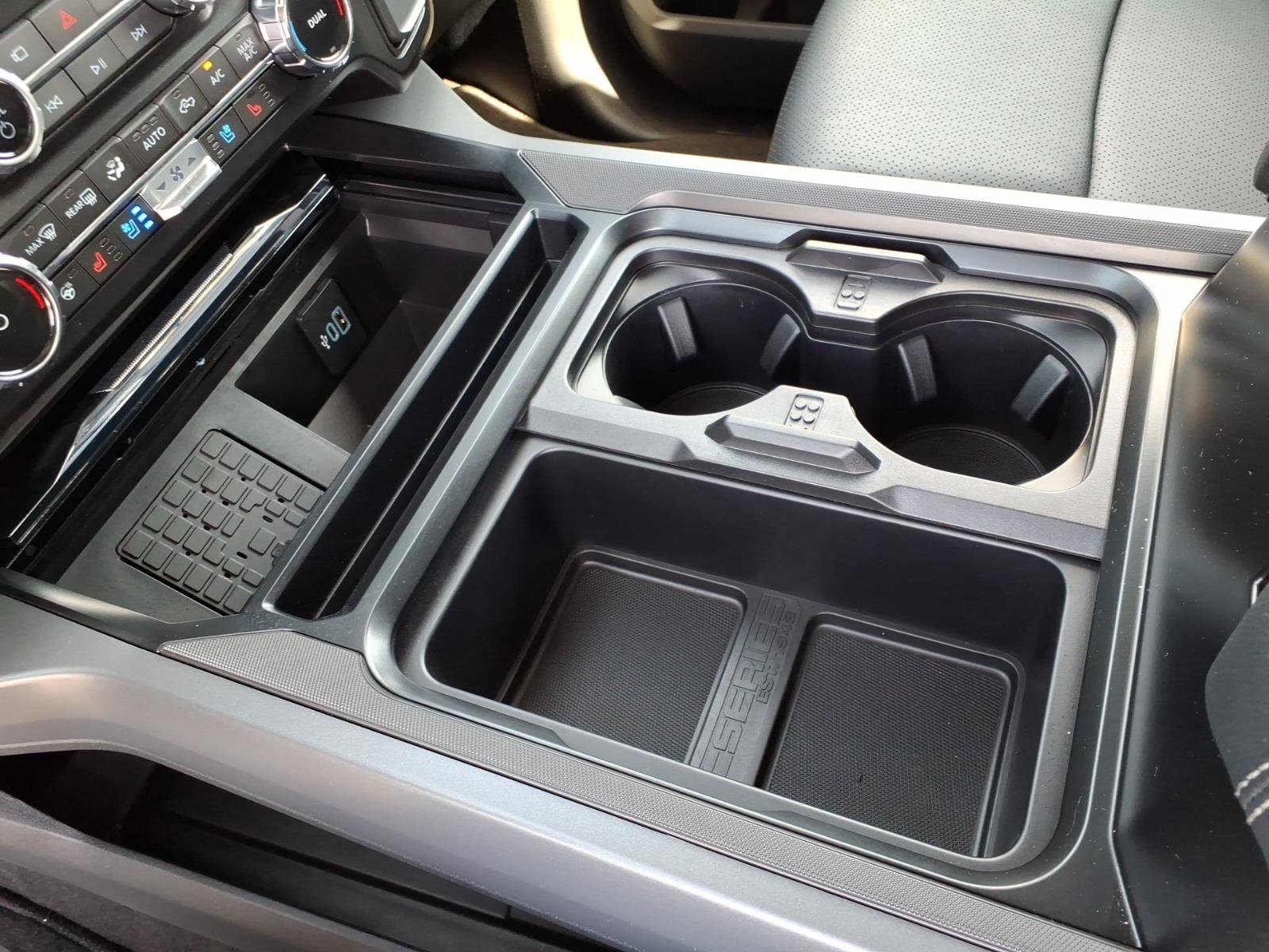 New 2026 Ford F250 Lariat w/ Black Appearance Package image 42