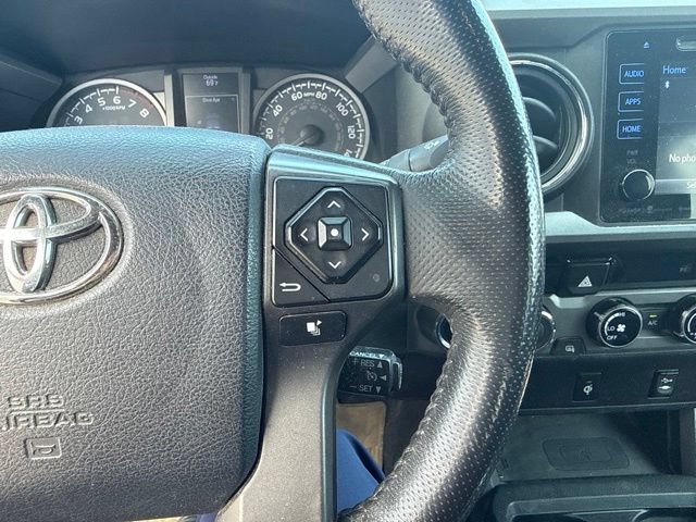 Used 2017 Toyota Tacoma TRD Sport w/ Tow Package (A/T) AWD/4WD image 19