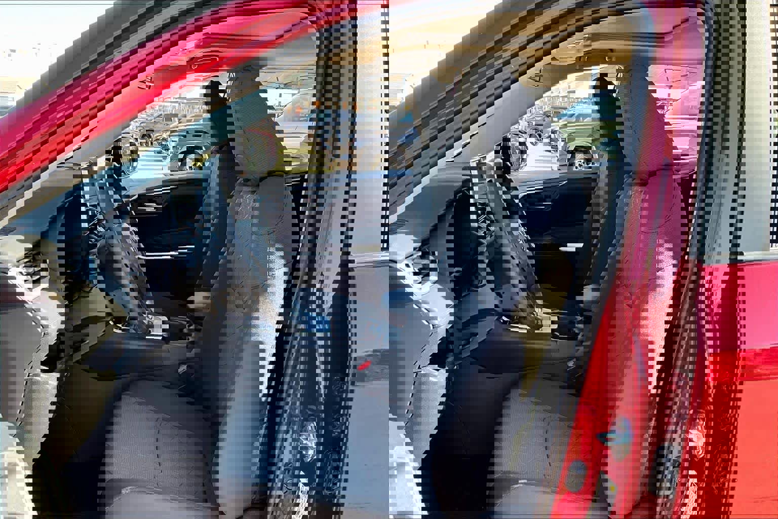 Used 2023 Toyota RAV4 XLE image 7