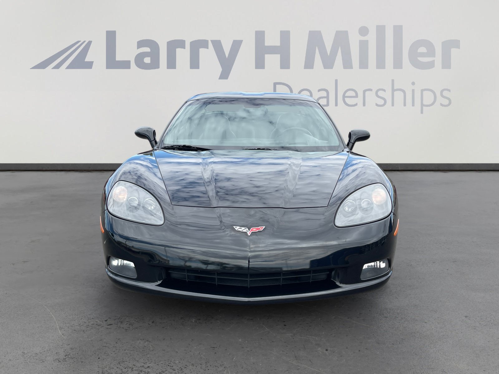 Used 2008 Chevrolet Corvette Coupe w/ Preferred Equipment Group RWD image 8