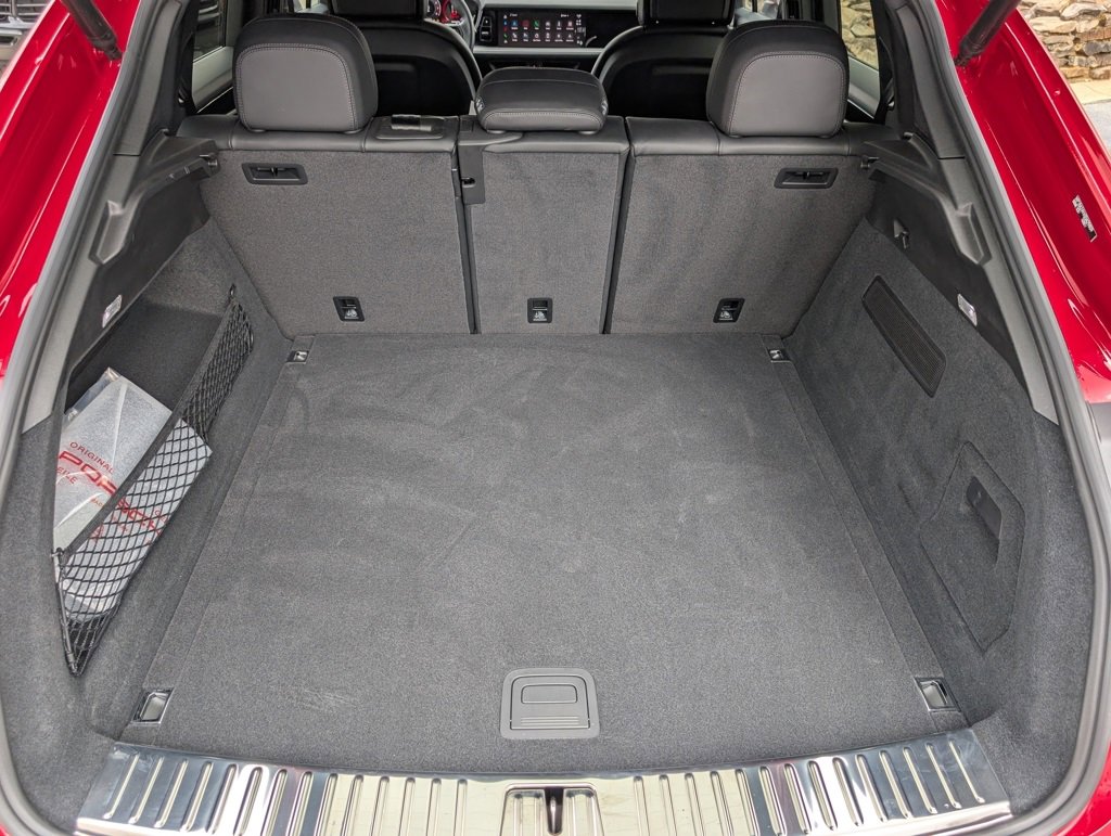 Certified 2025 Porsche Cayenne Coupe image 23