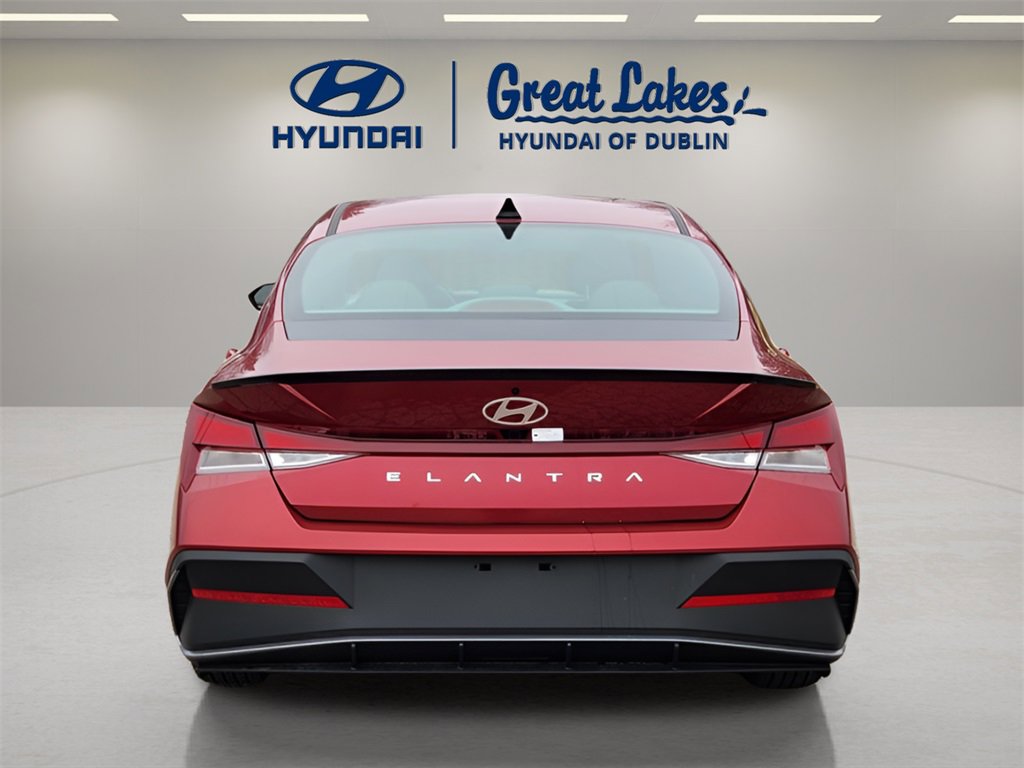 New 2026 Hyundai Elantra Sport w/ Cargo Package image 4