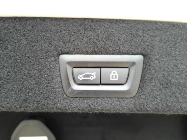 Used 2020 BMW ALPINA B7 xDrive w/ Ambient Air Package AWD/4WD image 31