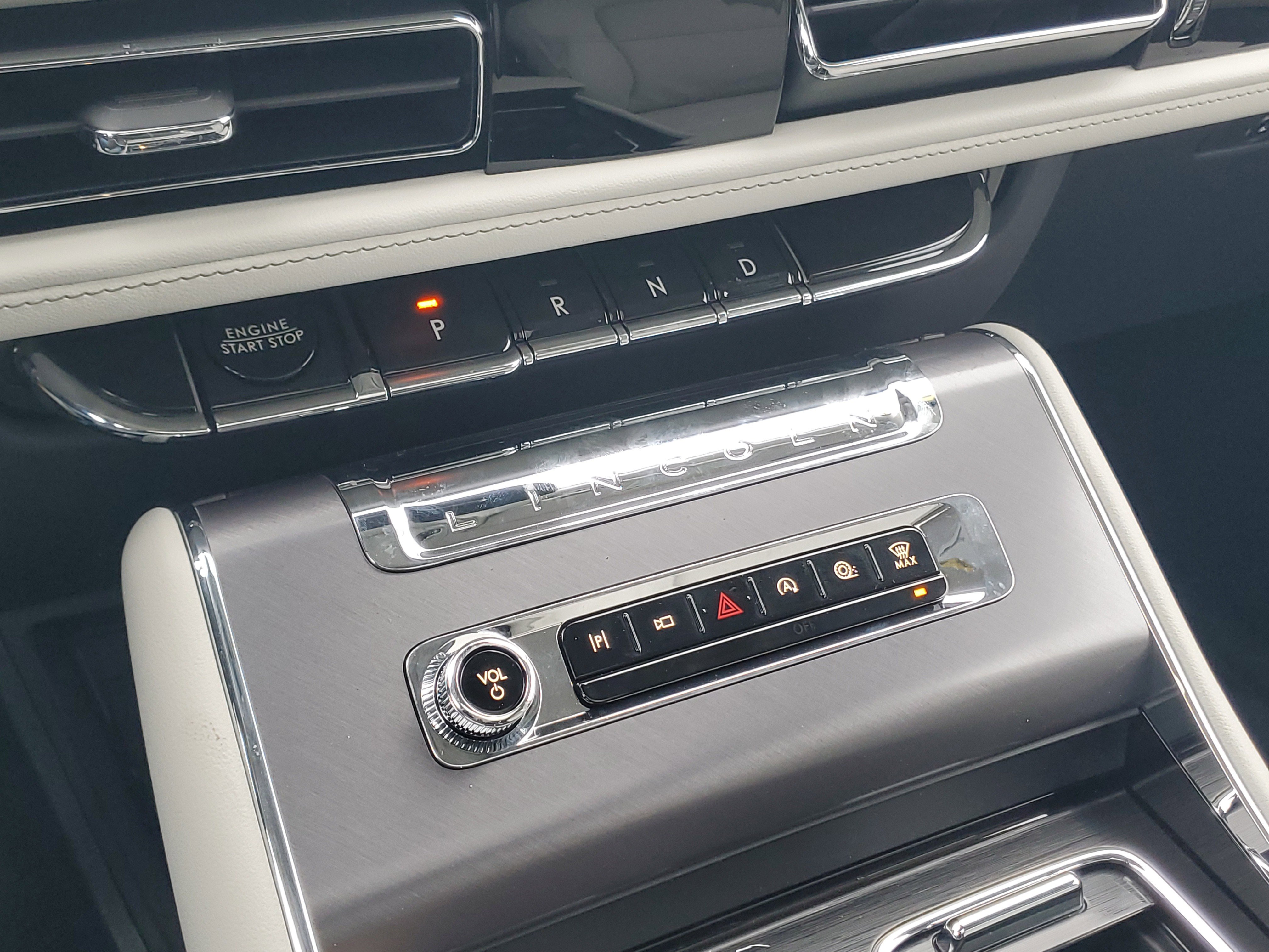 New 2026 Lincoln Aviator AWD image 21