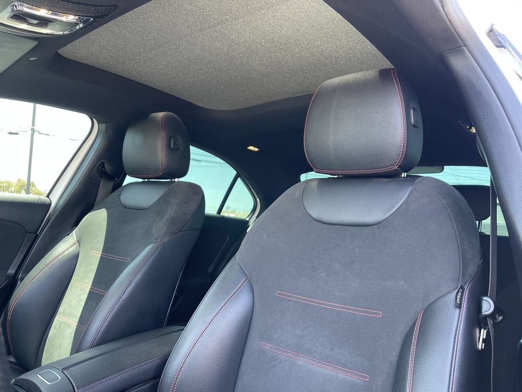 Used 2022 Mercedes-Benz A 220 image 18