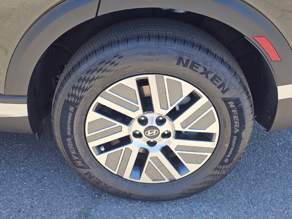New 2026 Hyundai Palisade SEL Premium FWD image 10