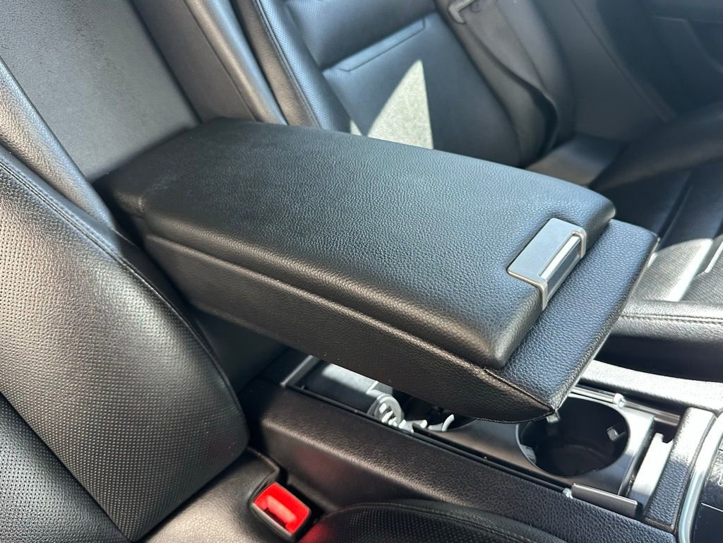 Used 2019 Porsche Panamera image 36