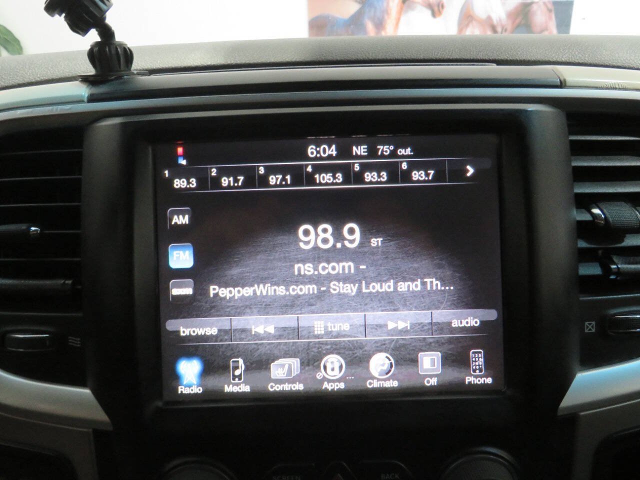 Used 2015 RAM 3500 Big Horn AWD/4WD image 17