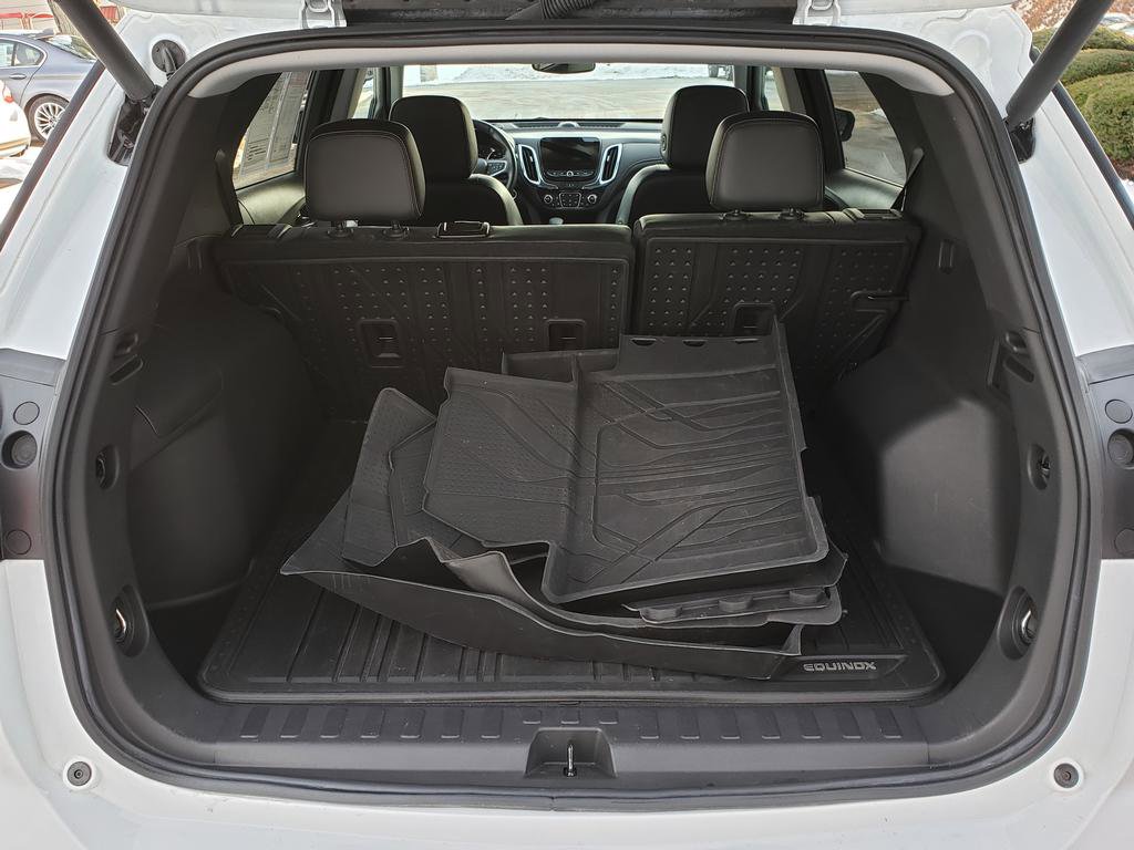 Used 2022 Chevrolet Equinox Premier w/ LPO, Floor Liner Package AWD/4WD image 14