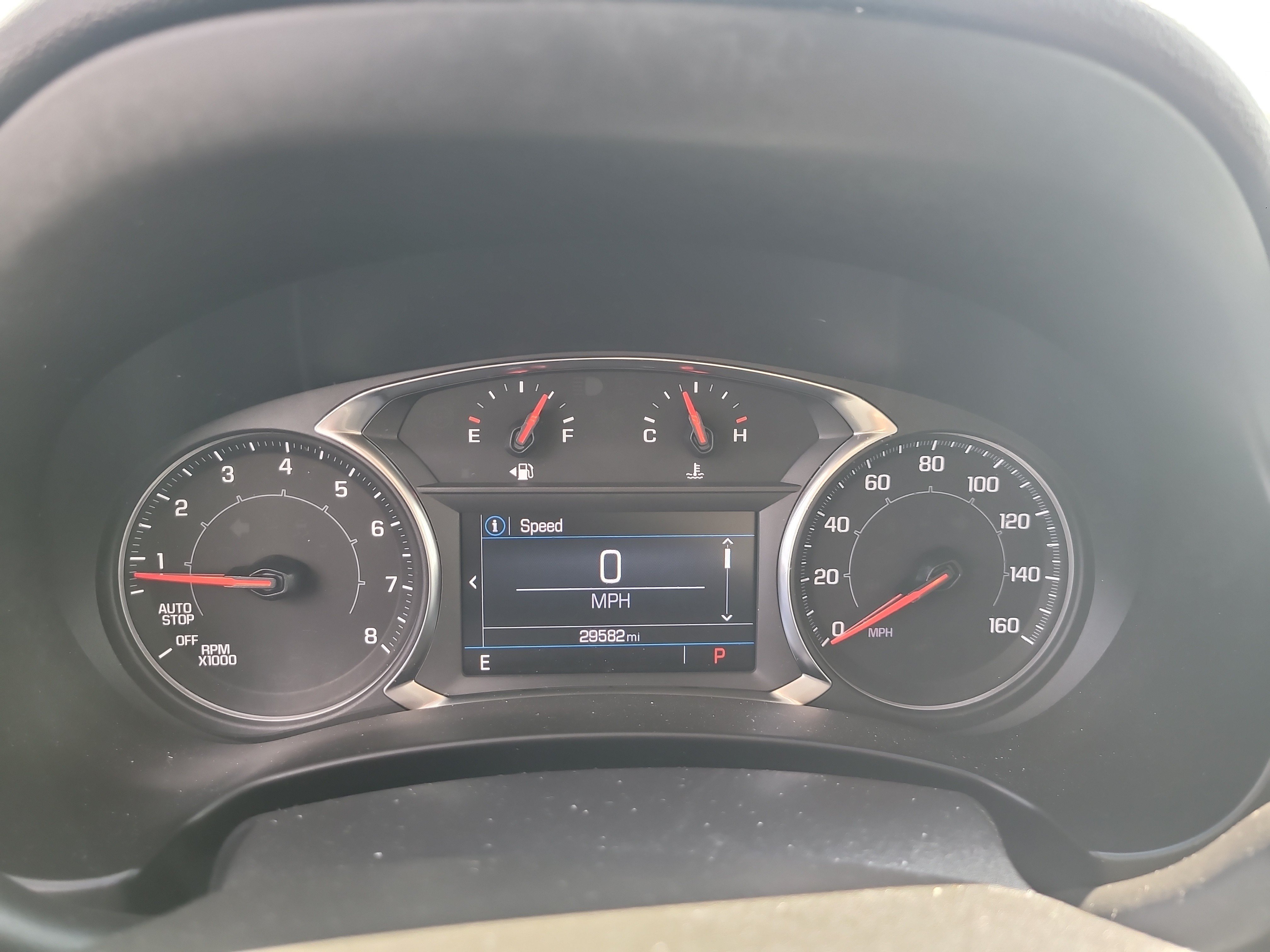 Used 2024 GMC Terrain SLE w/ Driver Convenience Package FWD image 29