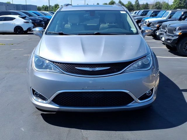 Used 2019 Chrysler Pacifica Limited FWD image 37