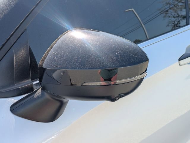 Used 2024 Mitsubishi Outlander SE image 13