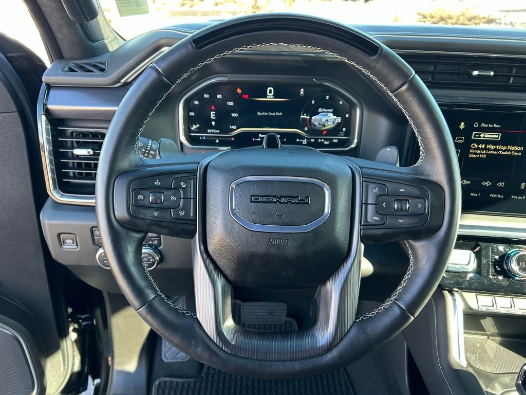 Used 2025 GMC Sierra 1500 Denali Ultimate image 10