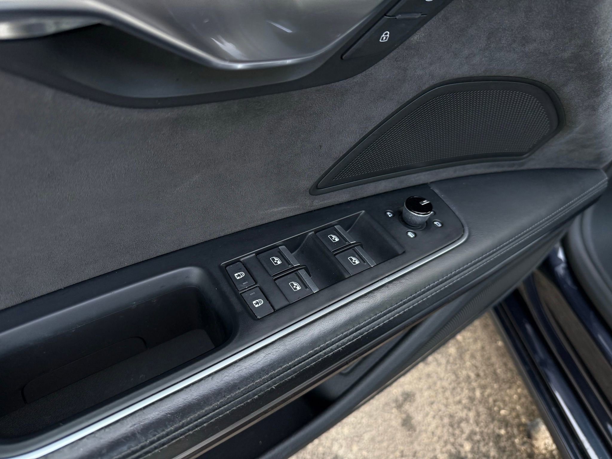 Used 2019 Audi A8 L 3.0T w/ Executive Package image 39