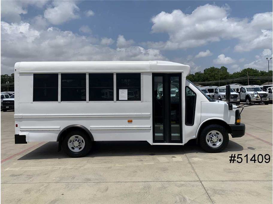 Used 2015 Chevrolet Express 3500 w/ School Bus Package image 5