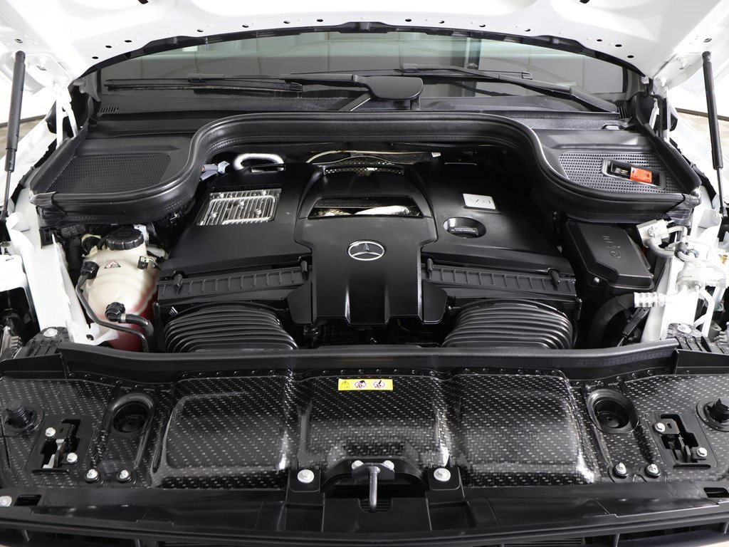 Used 2024 Mercedes-Benz GLS 580 4MATIC w/ Warmth & Comfort Package image 28