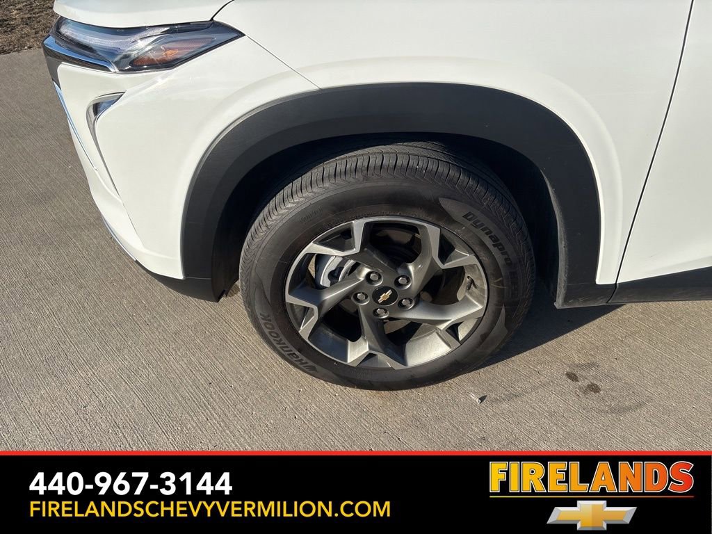 Certified 2025 Chevrolet Trax LT w/ LT Convenience Package image 47