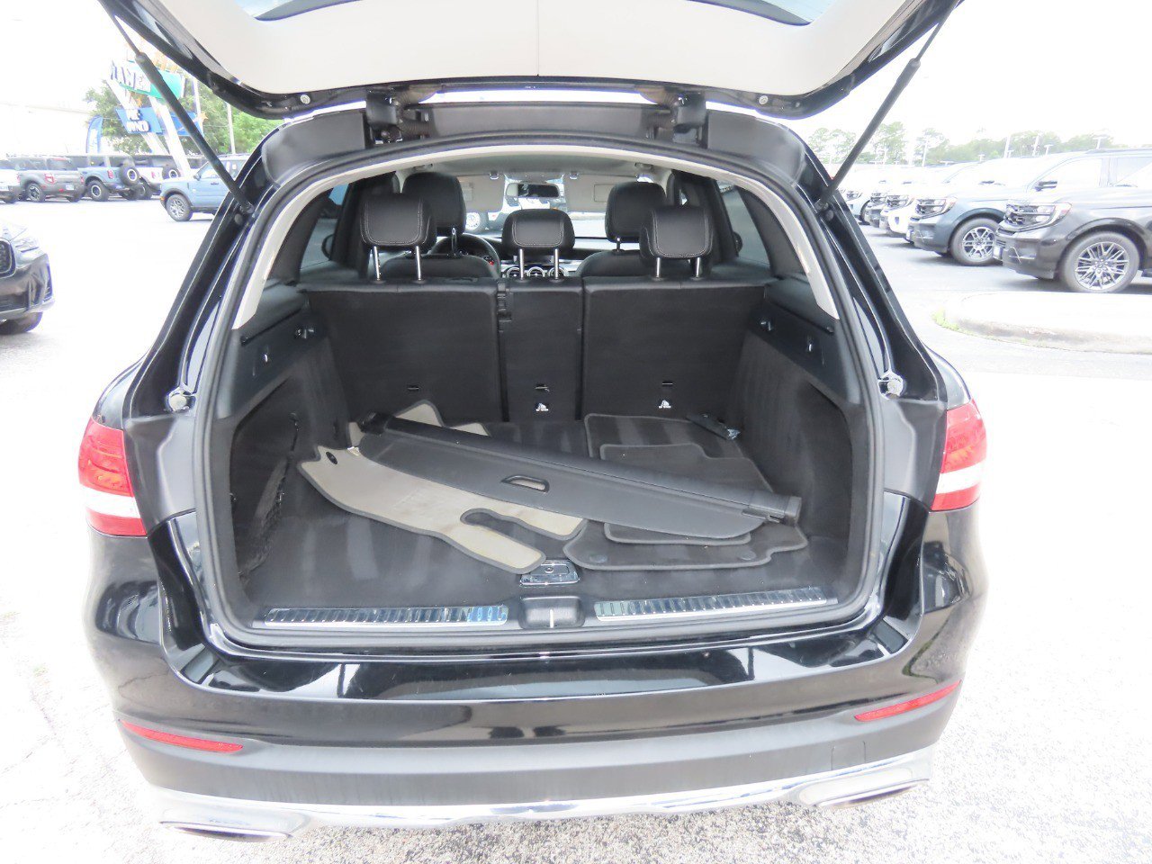 Used 2016 Mercedes-Benz GLC 300 image 13