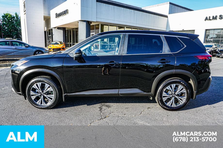 Used 2023 Nissan Rogue SV FWD image 6