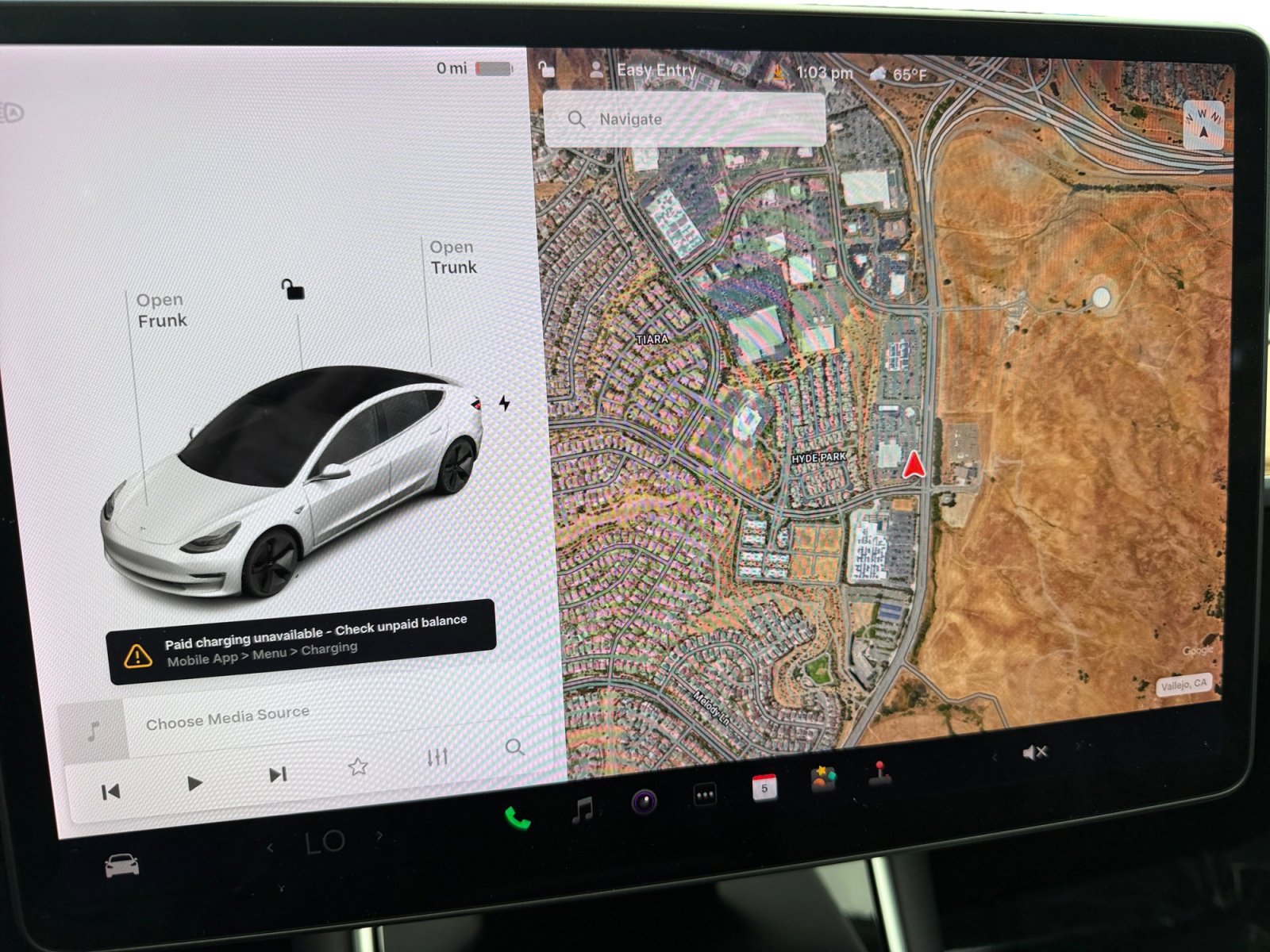 Used 2019 Tesla Model 3 RWD image 12