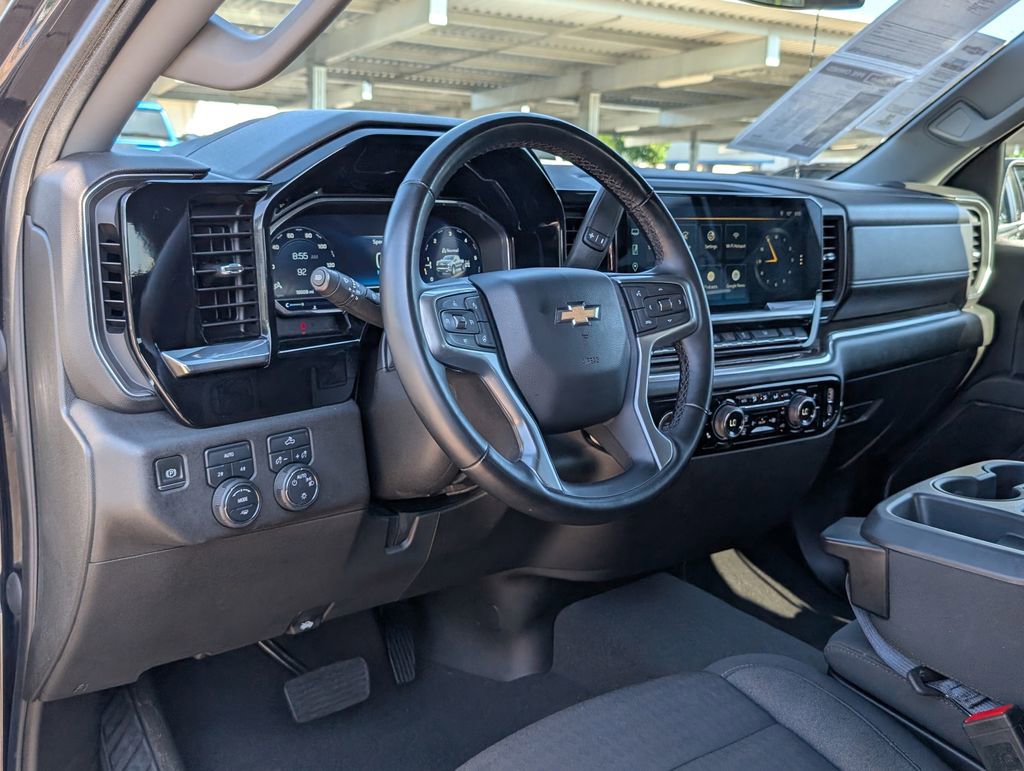 Certified 2023 Chevrolet Silverado 1500 LT AWD/4WD image 4