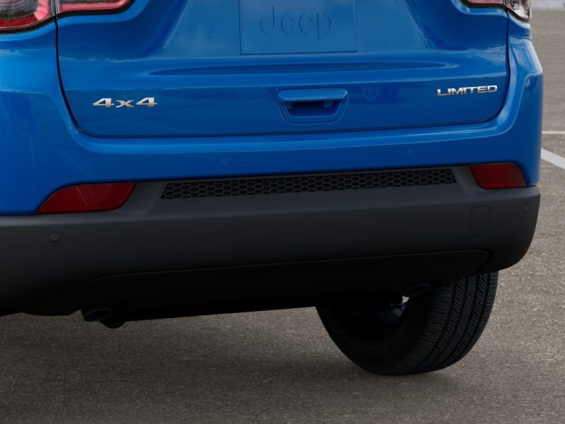 New 2026 Jeep Compass Limited image 13