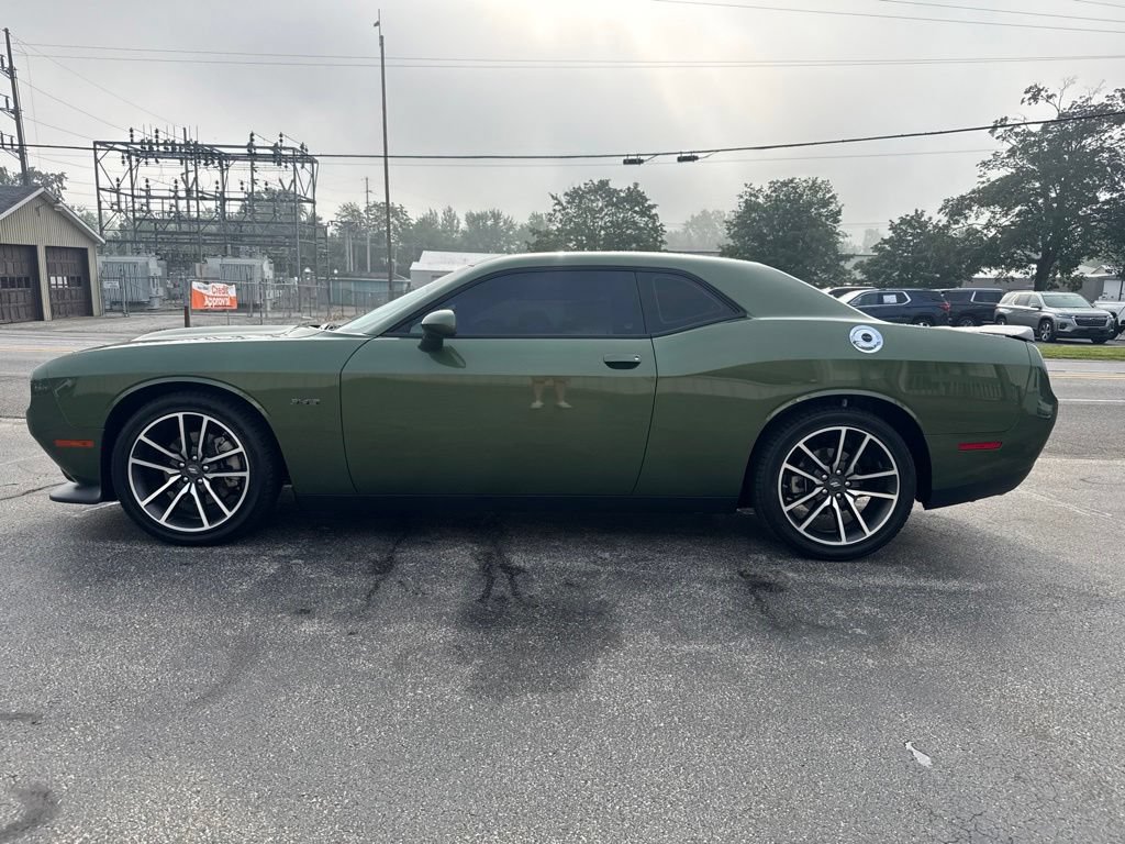 Used 2023 Dodge Challenger R/T w/ Cold Weather Group RWD image 4