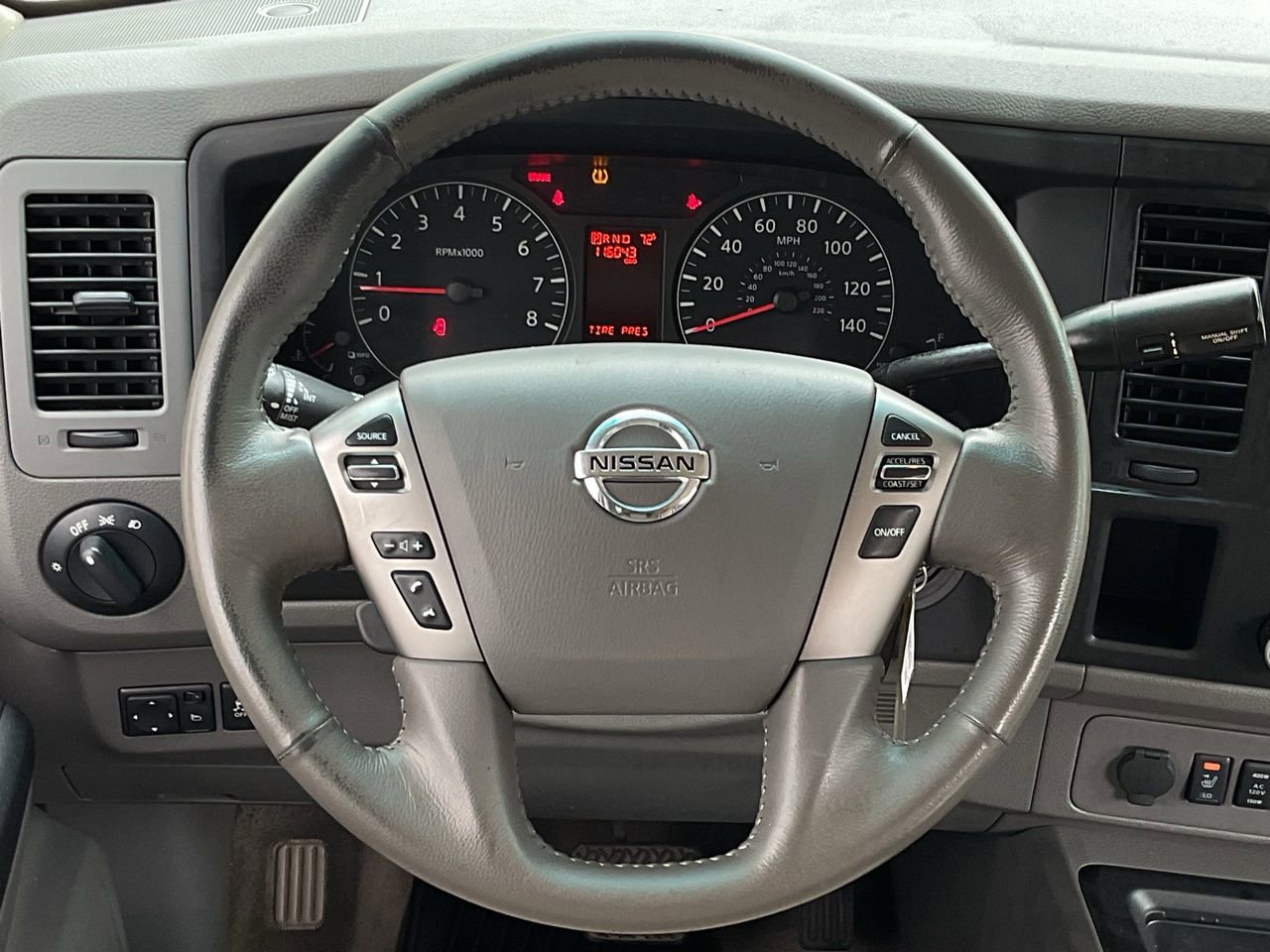 Used 2014 Nissan NV 3500 SL w/ Technology Package image 19