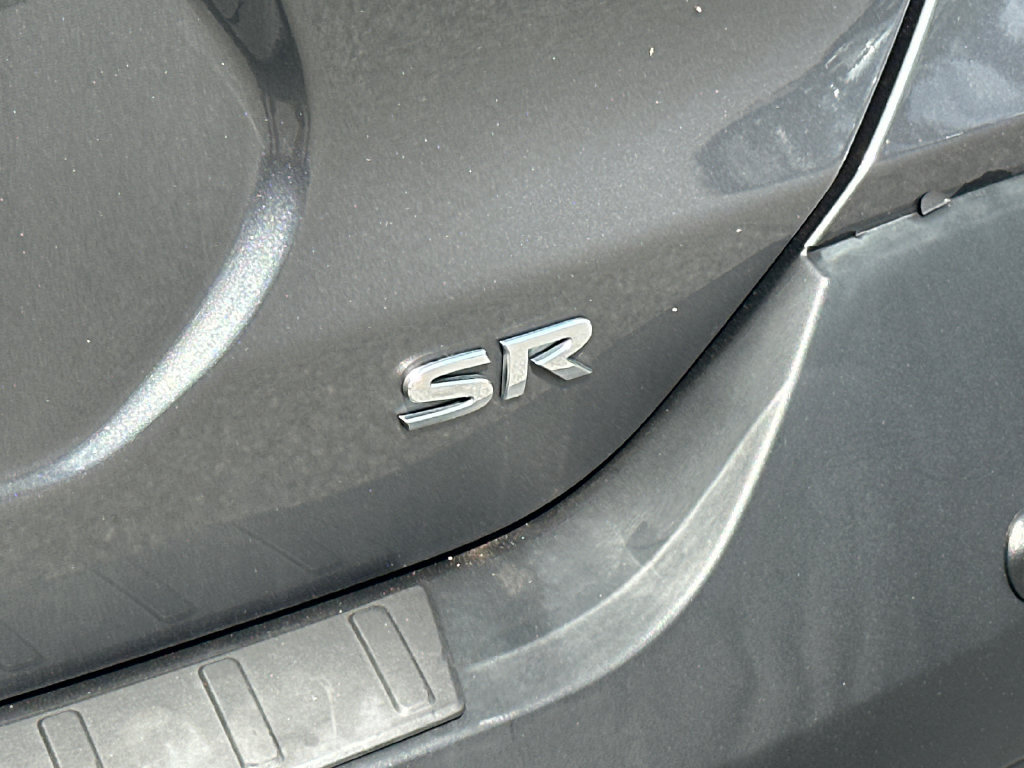 Used 2020 Nissan Kicks SR w/ SR Premium Package FWD image 31