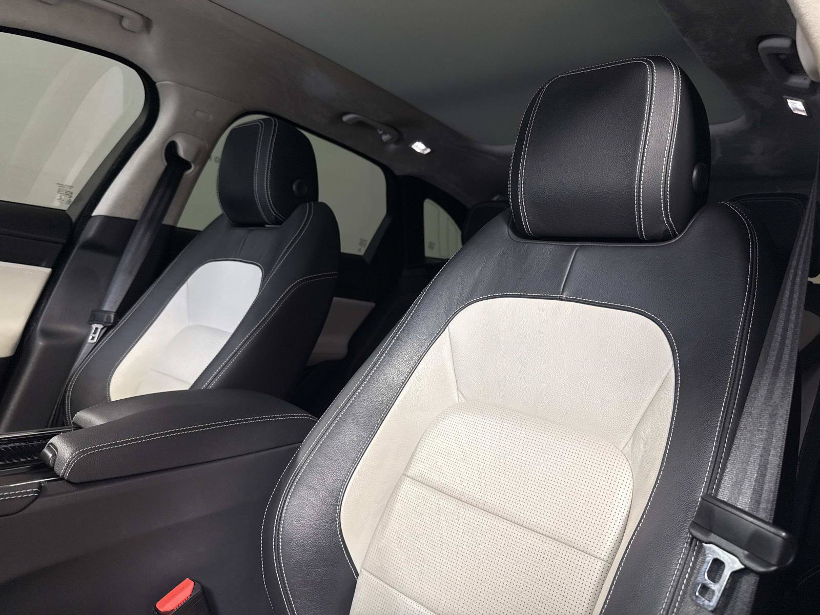 Used 2020 Jaguar F-PACE R-Sport AWD/4WD image 19