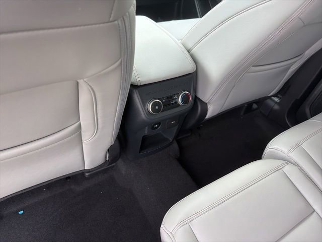 New 2026 Ford Explorer Active AWD/4WD image 9