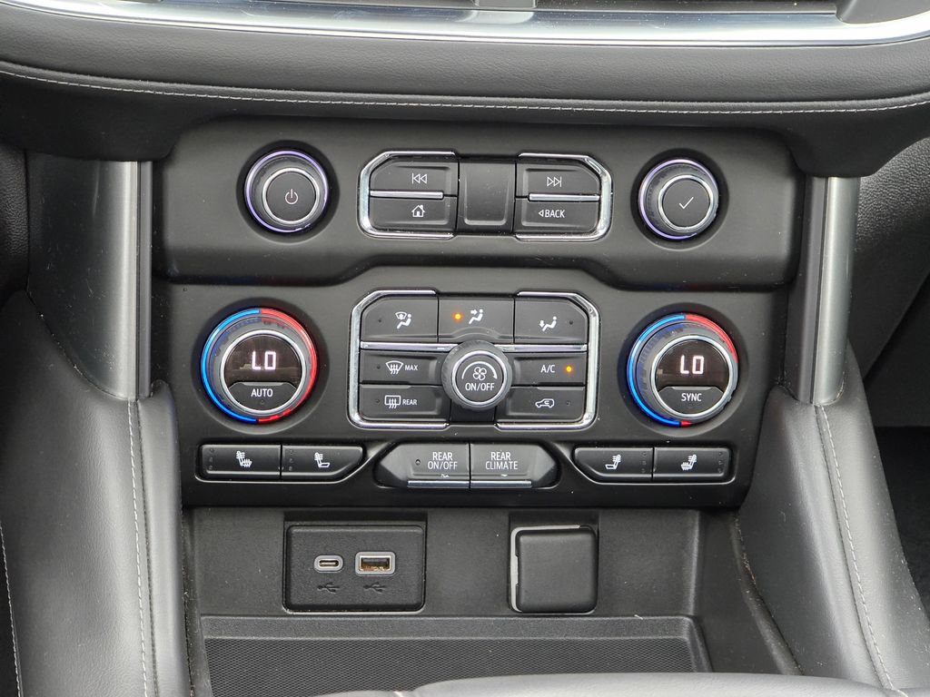 Certified 2022 Chevrolet Tahoe LT w/ LT Signature Package AWD/4WD image 38